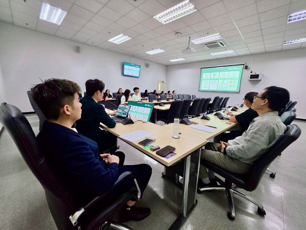 ME2PLUS – NEXT CORPORATE ขอบคุณมหาวิทยาลัยธรรมศาสตร์ ศูนย์ลำปาง เปิดพื้นที่แห่งโอกาส นำเสนอโครงการทุนการศึกษาและพัฒนาศักยภาพนักศึกษา